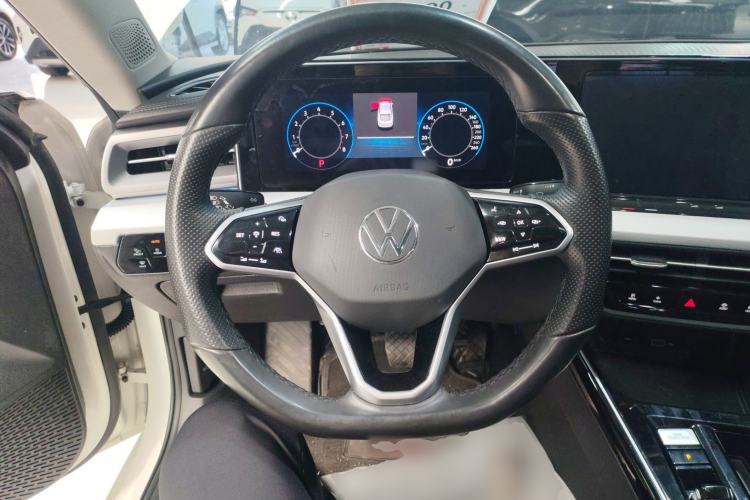 Used Volkswagen Lamando 2022 Lavida L 280TSI DSG Cool & Spicy Edition Steering Wheel