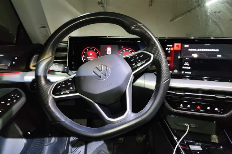 Used Volkswagen Lamando 2022 Lavida L 280TSI DSG Cool & Spicy Edition Steering Wheel