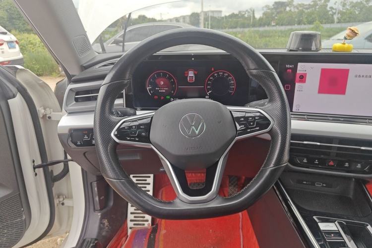 Used Volkswagen Lamando 2022 Lavida L 280TSI DSG Cool & Spicy Edition Steering Wheel