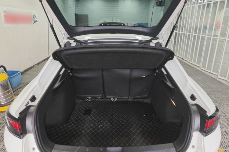 Used Volkswagen Lamando 2022 Lavida L 280TSI DSG Hot Edition Trunk