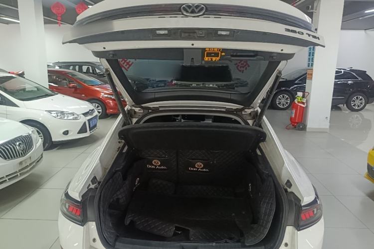 Used Volkswagen Lamando 2022 Lavida L 280TSI DSG Cool & Spicy Edition Trunk
