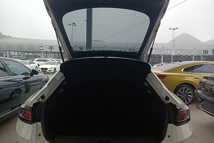 Used Volkswagen Lamando 2022 Lingdu L 280TSI DSG Spicy Edition Trunk