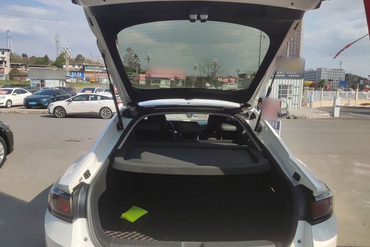 Used Volkswagen Lamando 2022 Lingdu L 280TSI DSG Spicy Edition Trunk