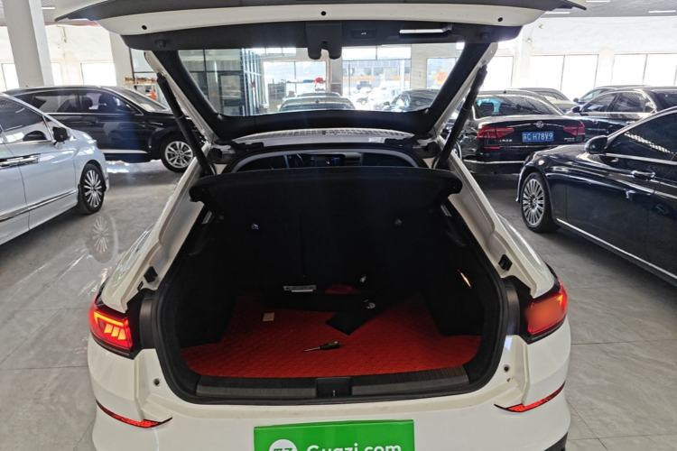 Used Volkswagen Lamando 2022 Lavida L 280TSI DSG Cool & Spicy Edition Trunk