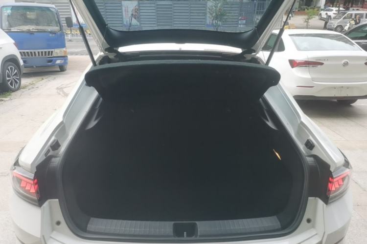 Used Volkswagen Lamando 2022 Lingdu L 280TSI DSG Spicy Edition Trunk