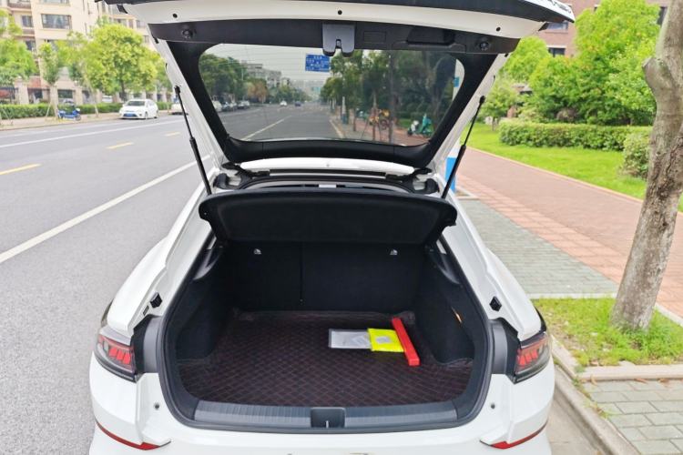 Used Volkswagen Lamando 2022 Lingdu L 280TSI DSG Spicy Edition Trunk
