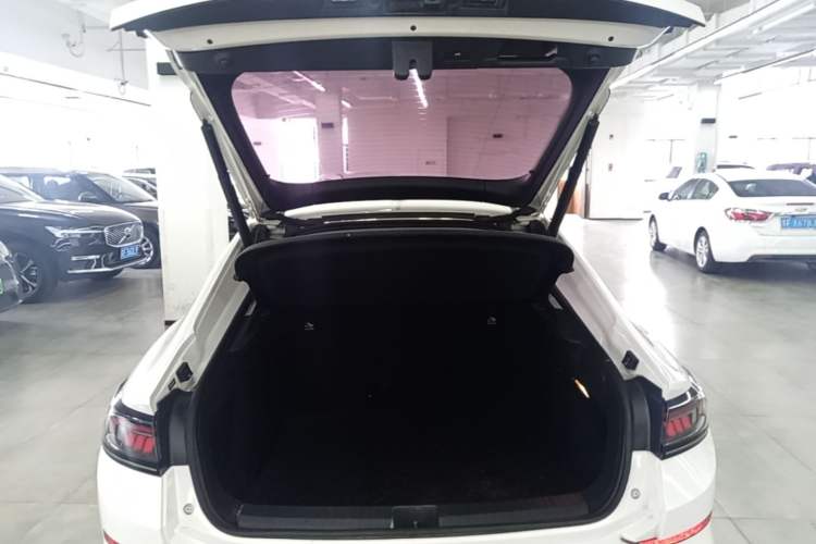 Used Volkswagen Lamando 2022 Lingdu L 280TSI DSG Ultra-Spicy Flagship Edition Trunk