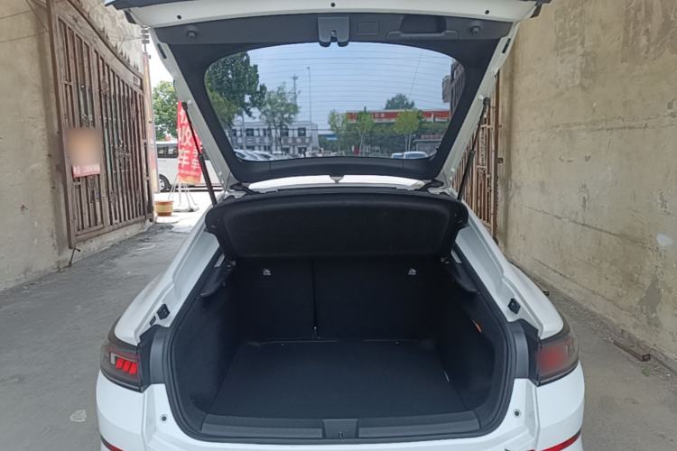 Used Volkswagen Lamando 2022 Lavida L 280TSI DSG Hot Edition Trunk