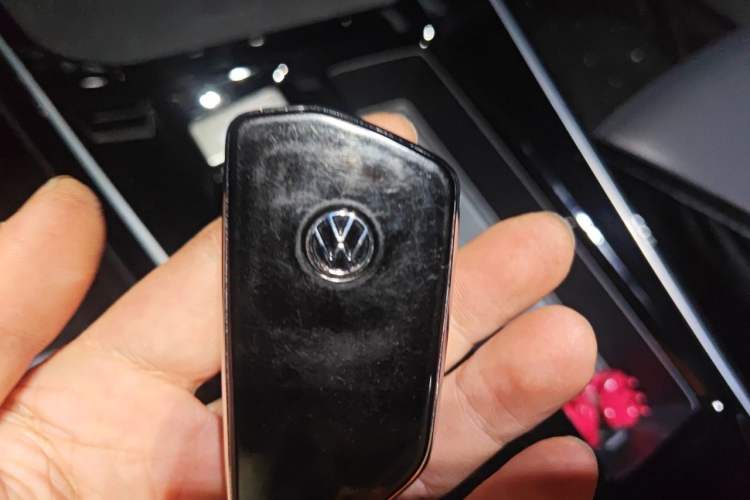 Used Volkswagen Lamando 2022 Lavida L 280TSI DSG Cool & Spicy Edition Vehicle Key