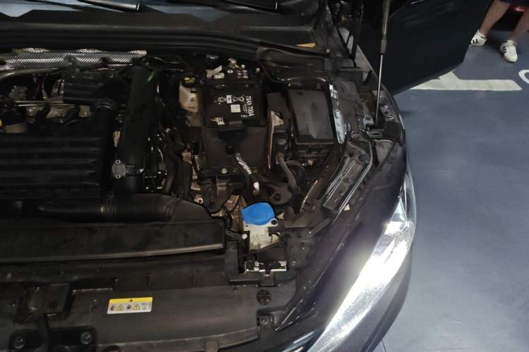 Used Volkswagen Lamando 2023 Lavida L 280TSI DSG Spicy Edition Engine Bay Left