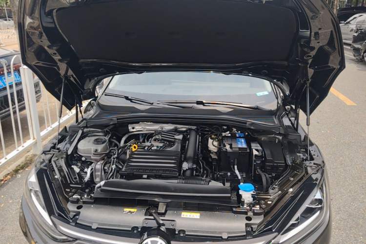 Used Volkswagen Lamando 2023 Lavida L 280TSI DSG Cool & Spicy Edition Engine Bay
