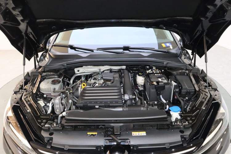 Used Volkswagen Lamando 2023 Lavida L 280TSI DSG Cool & Spicy Edition Engine Bay
