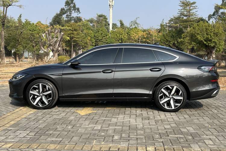 Used Volkswagen Lamando 2023 Lavida L 280TSI DSG Cool & Spicy Edition Exterior 6