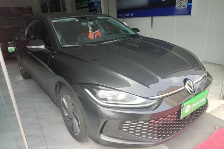 Used Volkswagen Lamando 2023 Lavida L 280TSI DSG Cool & Spicy Edition Front Right 45 Deg