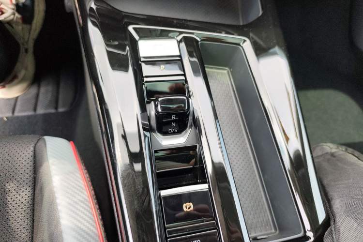 Used Volkswagen Lamando 2023 Lavida L 280TSI DSG Spicy Edition Gear Lever