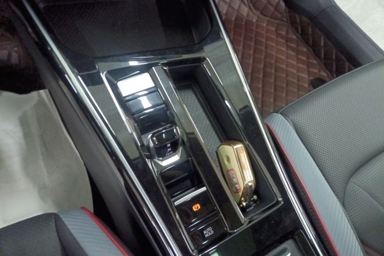 Used Volkswagen Lamando 2023 Lavida L 280TSI DSG Cool & Spicy Edition Gear Lever