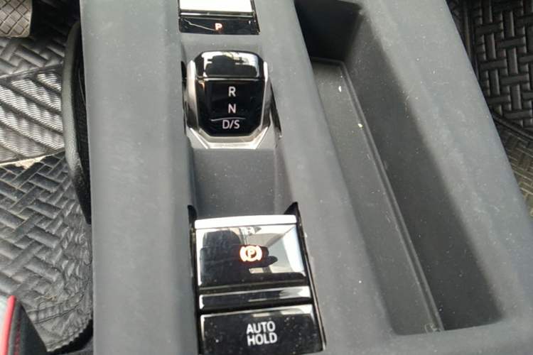 Used Volkswagen Lamando 2023 Lavida L 280TSI DSG Spicy Edition Gear Lever