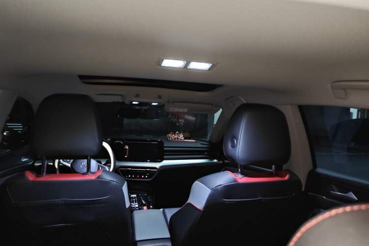 Used Volkswagen Lamando 2023 Lavida L 280TSI DSG Spicy Edition Headliner