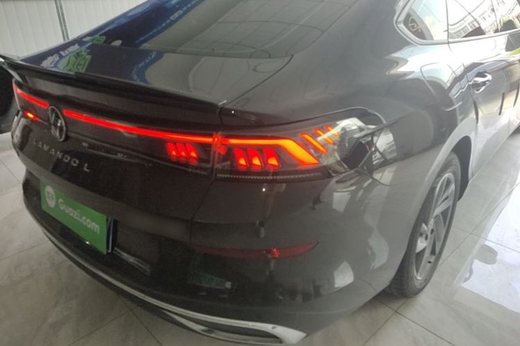 Used Volkswagen Lamando 2023 Lavida L 280TSI DSG Cool & Spicy Edition Right Rear Taillight