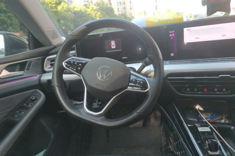 Used Volkswagen Lamando 2023 Lavida L 280TSI DSG Cool & Spicy Edition Steering Wheel