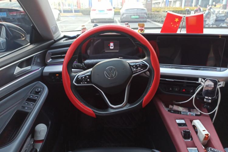 Used Volkswagen Lamando 2023 Lavida L 280TSI DSG Cool & Spicy Edition Steering Wheel