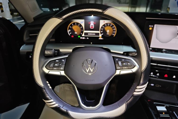 Used Volkswagen Lamando 2023 Lavida L 280TSI DSG Spicy Edition Steering Wheel