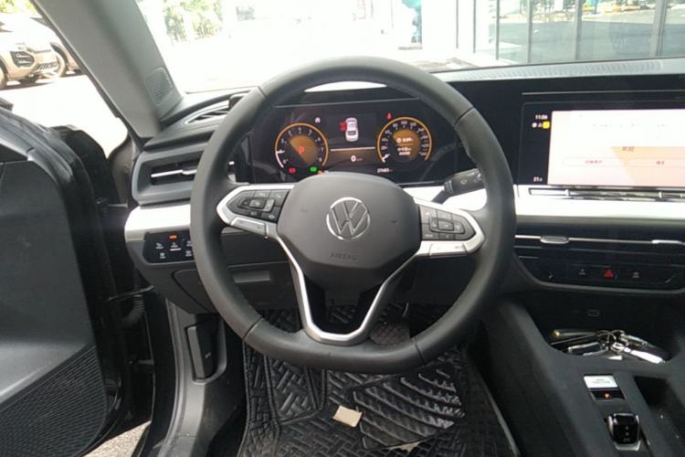 Used Volkswagen Lamando 2023 Lavida L 280TSI DSG Spicy Edition Steering Wheel