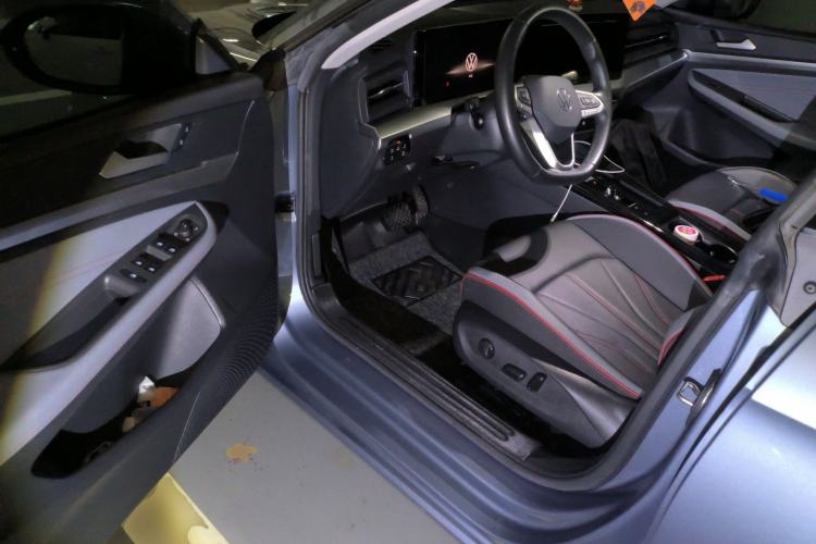 Used Volkswagen Lamando 2023 Lavida L 280TSI DSG Spicy Edition Driver Seat