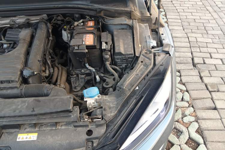 Used Volkswagen Lamando 2023 Lavida L 280TSI DSG Cool & Spicy Edition Engine Bay Left