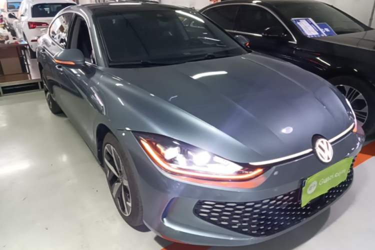 Used Volkswagen Lamando 2023 Lavida L 280TSI DSG Cool & Spicy Edition Front Right 45 Deg