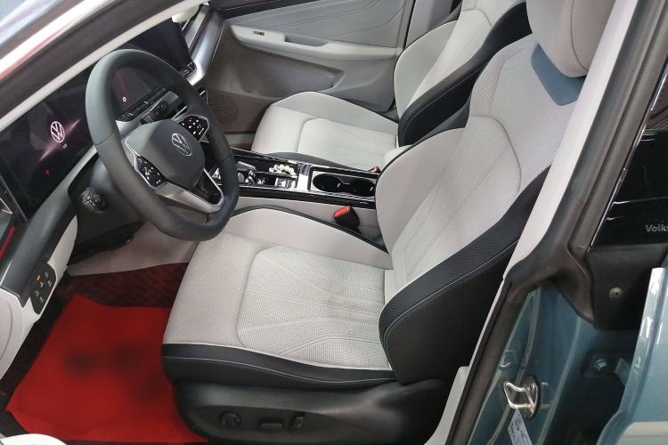 Used Volkswagen Lamando 2023 Lavida L 280TSI DSG Cool & Spicy Edition Left Front Seat