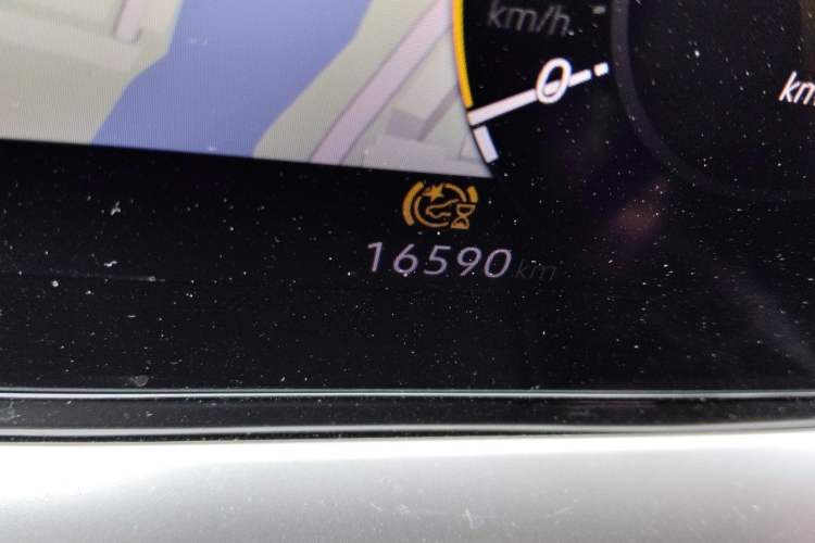 Used Volkswagen Lamando 2023 Lavida L 280TSI DSG Spicy Edition Odometer Close Up