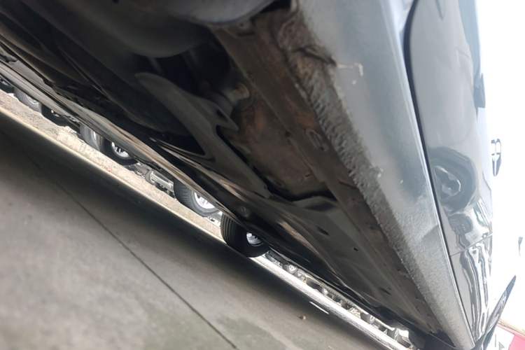Used Volkswagen Lamando 2023 Lavida L 280TSI DSG Spicy Edition Right Side Sill