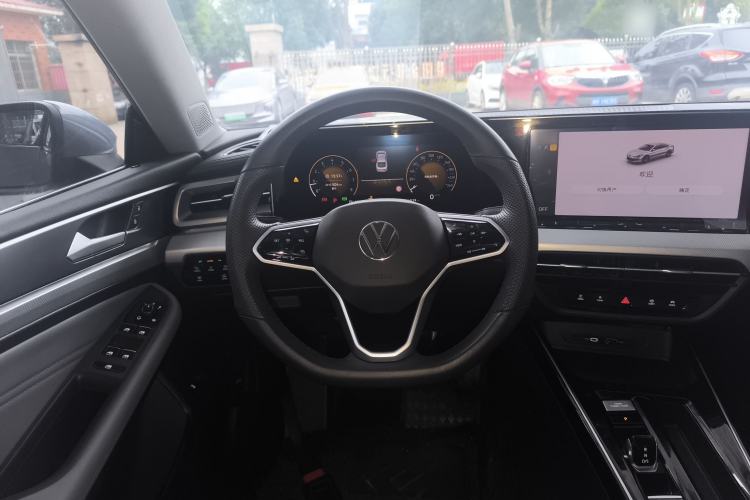 Used Volkswagen Lamando 2023 Lavida L 280TSI DSG Cool & Spicy Edition Steering Wheel