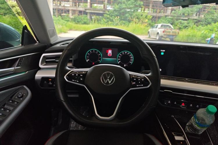 Used Volkswagen Lamando 2023 Lavida L 280TSI DSG Cool & Spicy Edition Steering Wheel