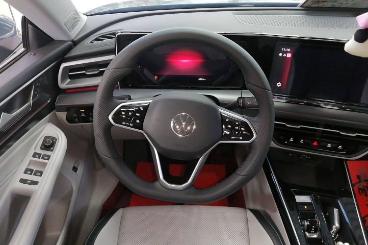 Used Volkswagen Lamando 2023 Lavida L 280TSI DSG Cool & Spicy Edition Steering Wheel