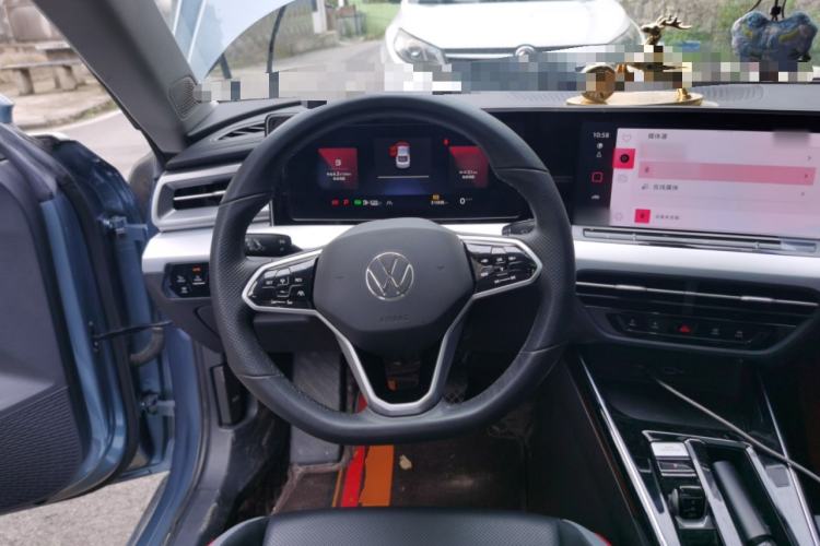 Used Volkswagen Lamando 2023 Lavida L 280TSI DSG Cool & Spicy Edition Steering Wheel