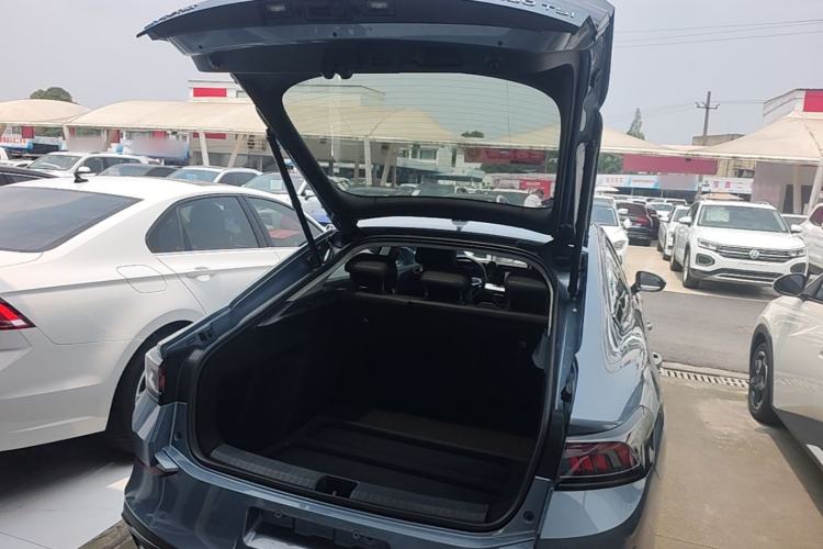 Used Volkswagen Lamando 2023 Lavida L 280TSI DSG Spicy Edition Trunk