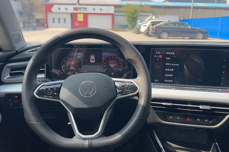 Used Volkswagen Lamando 2023 Lavida L 280TSI DSG Cool & Spicy Edition Steering Wheel