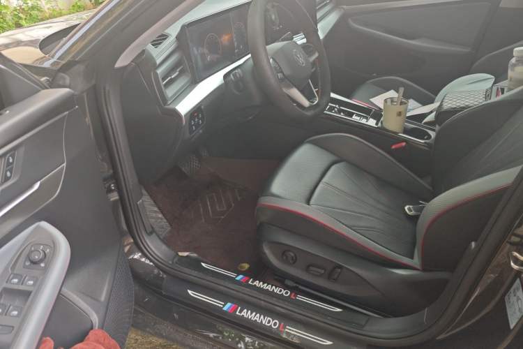 Used Volkswagen Lamando 2023 Lavida L 280TSI DSG Spicy Edition Driver Seat