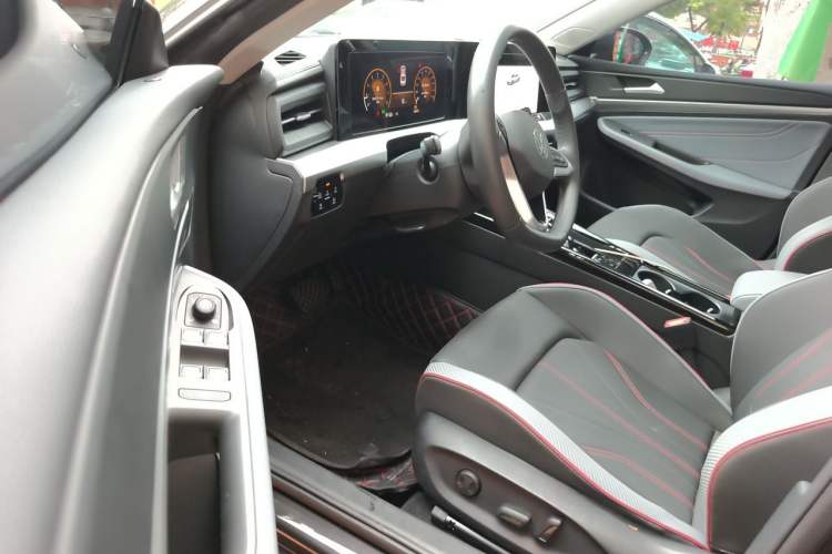 Used Volkswagen Lamando 2023 Lavida L 280TSI DSG Spicy Edition Driver Seat