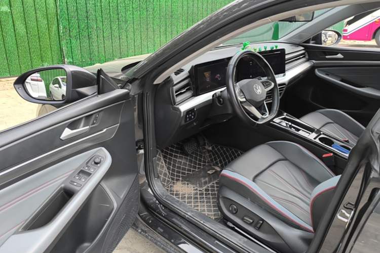 Used Volkswagen Lamando 2023 Lavida L 280TSI DSG Spicy Edition Driver Seat
