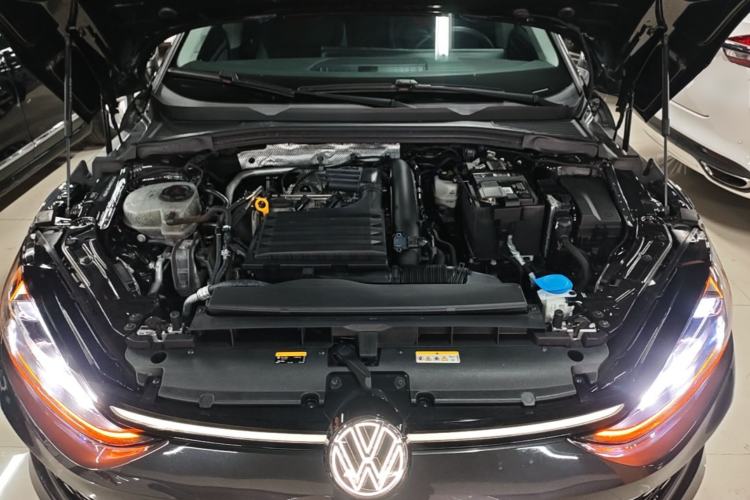 Used Volkswagen Lamando 2023 Lavida L 280TSI DSG Cool & Spicy Edition Engine Bay
