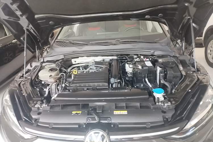Used Volkswagen Lamando 2023 Lavida L 280TSI DSG Cool & Spicy Edition Engine Bay