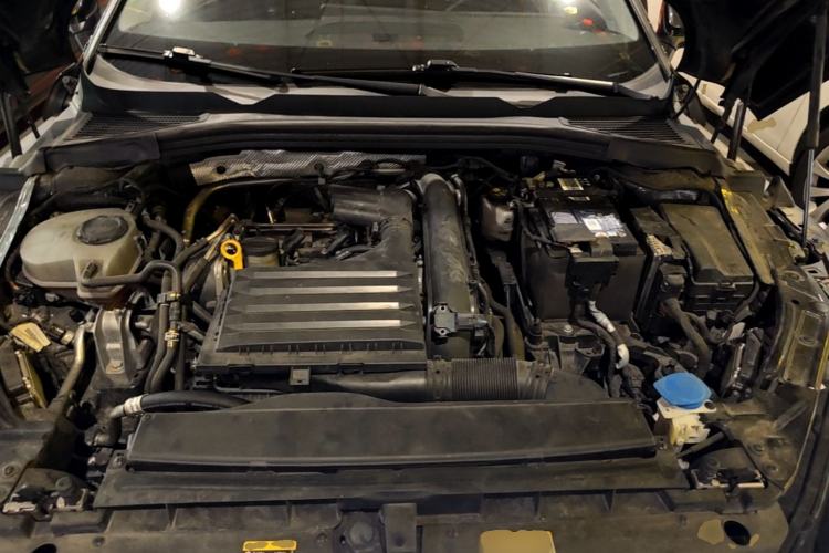 Used Volkswagen Lamando 2023 Lavida L 280TSI DSG Cool & Spicy Edition Engine Bay