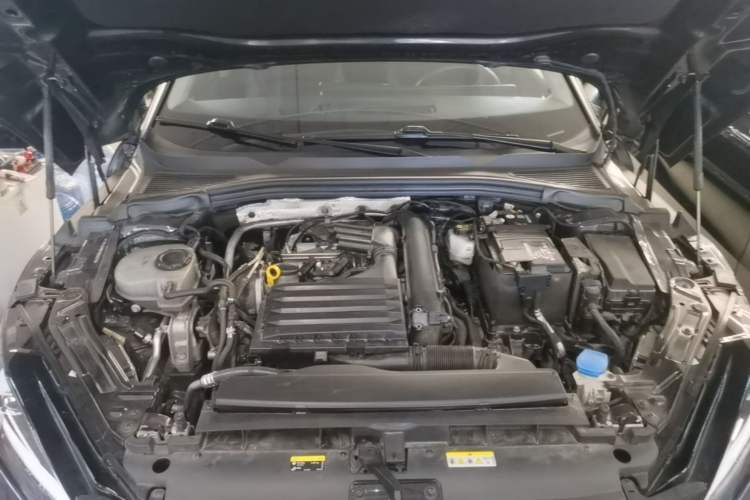 Used Volkswagen Lamando 2023 Lavida L 280TSI DSG Spicy Edition Engine Bay