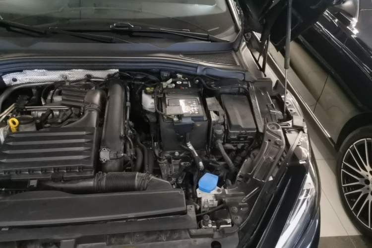 Used Volkswagen Lamando 2023 Lavida L 280TSI DSG Spicy Edition Engine Bay Left
