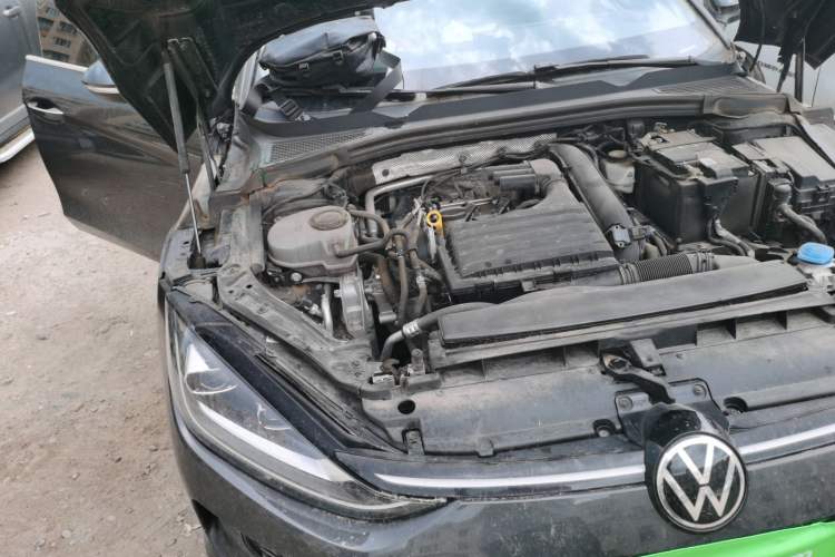 Used Volkswagen Lamando 2023 Lavida L 280TSI DSG Cool & Spicy Edition Engine Bay Right