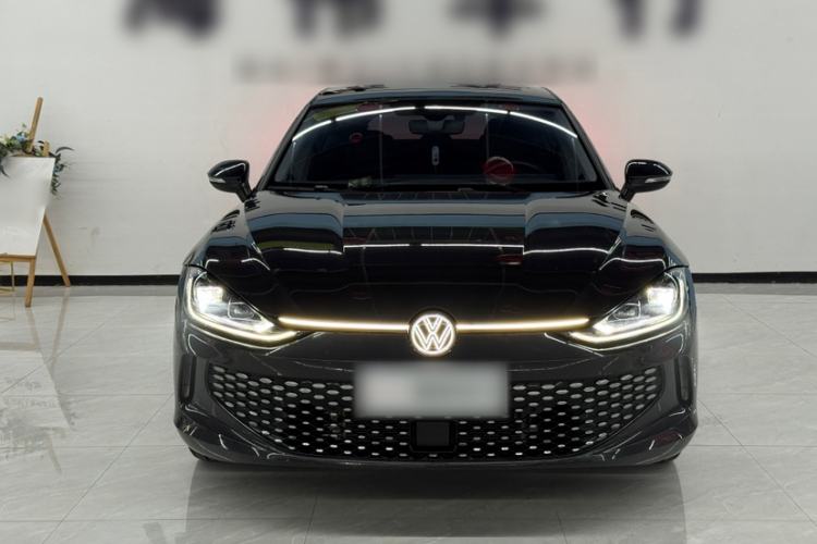 Used Volkswagen Lamando 2023 Lavida L 280TSI DSG Cool & Spicy Edition Exterior 1