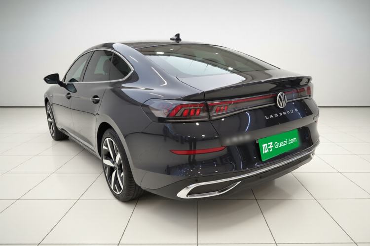 Used Volkswagen Lamando 2023 Lavida L 280TSI DSG Cool & Spicy Edition Exterior 3